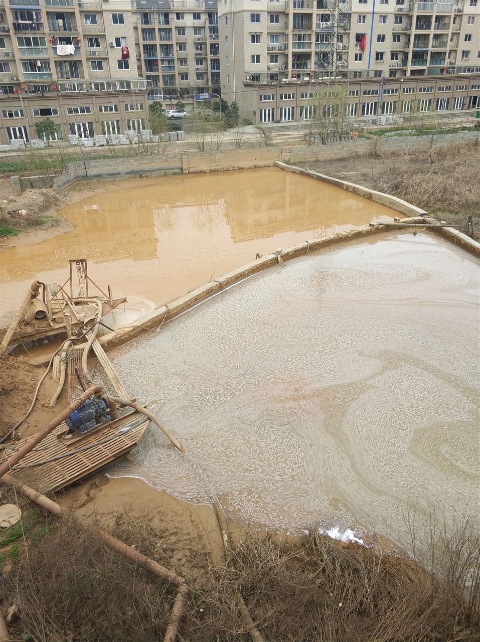 新兴沉淀池淤泥清理-厂区废水池淤泥清淤